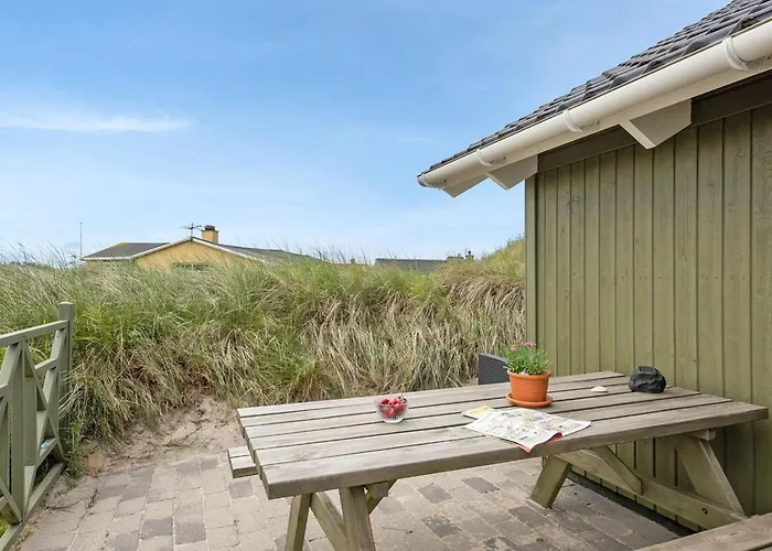 Finnja - 400m From The Sea By Interhome Vakantiehuis